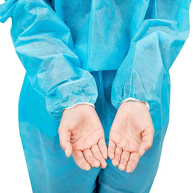 Disposable non woven PP suits with hood - Image 4