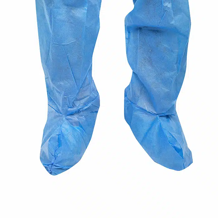 Disposable SMS coverall with caps and boot cover - Imagen 4