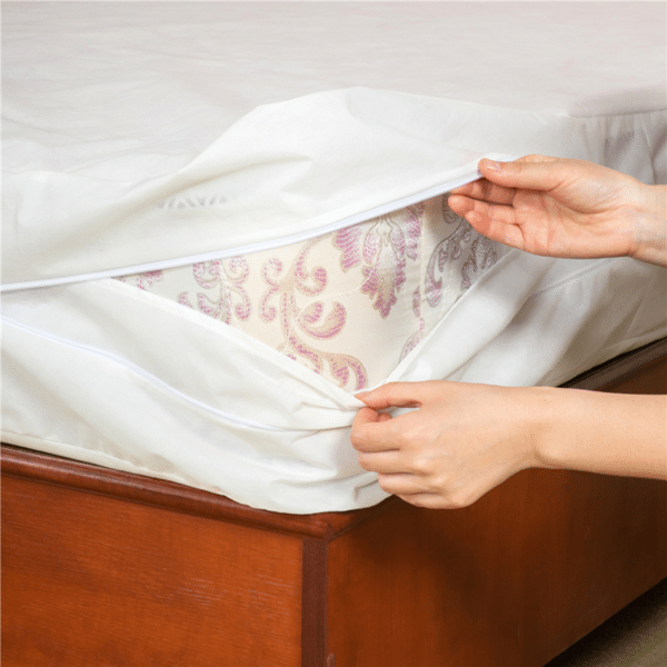 Polypropylene Mattress Protector - Image 2