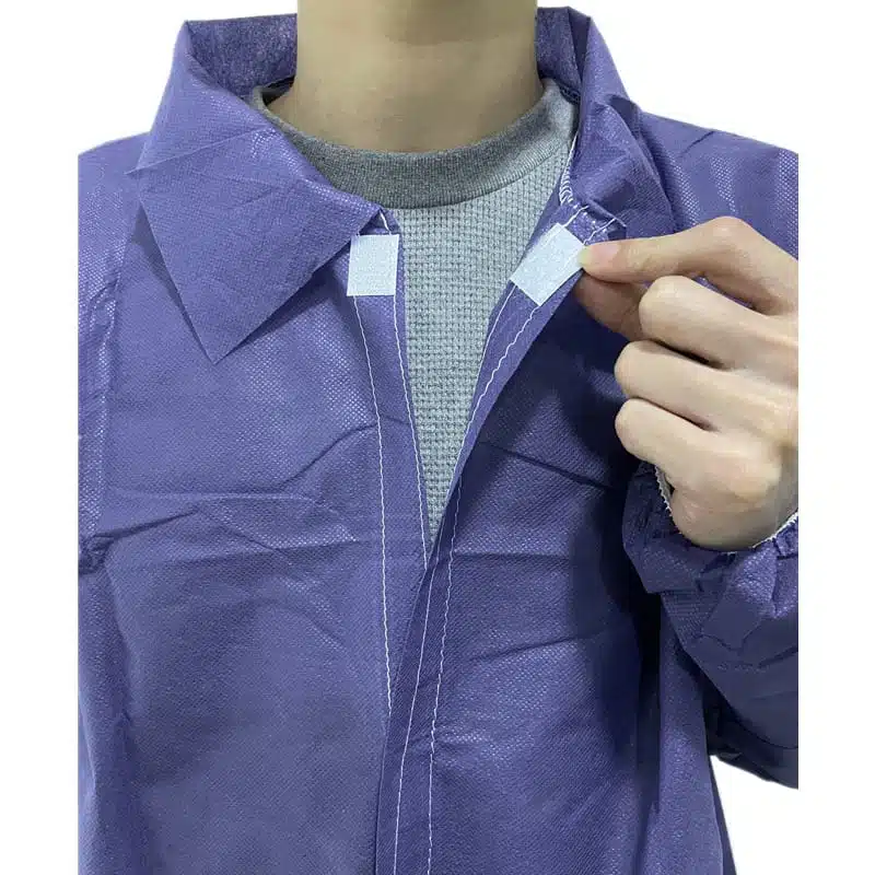 Disposable non woven navy blue lab visitor coat – Image 4