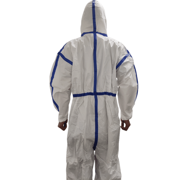 Disposable biohazard suits with hood and boots - Imagen 5