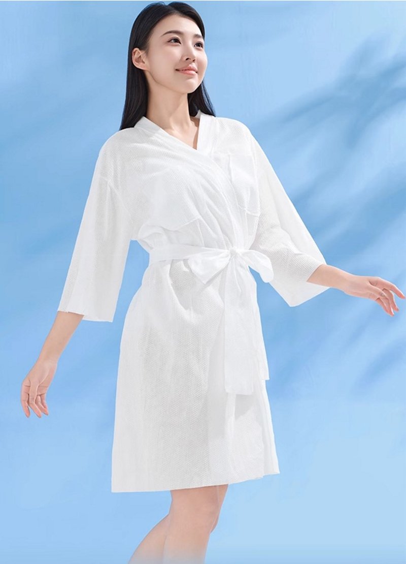 Disposable Bathrobe vs Sleep Robe What's the Difference? YouFu