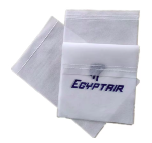 Serviettes de table portant la marque EgyptAir.