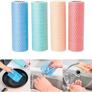 カラフルなキッチン・クリーニング・タオルのデモンストレーション